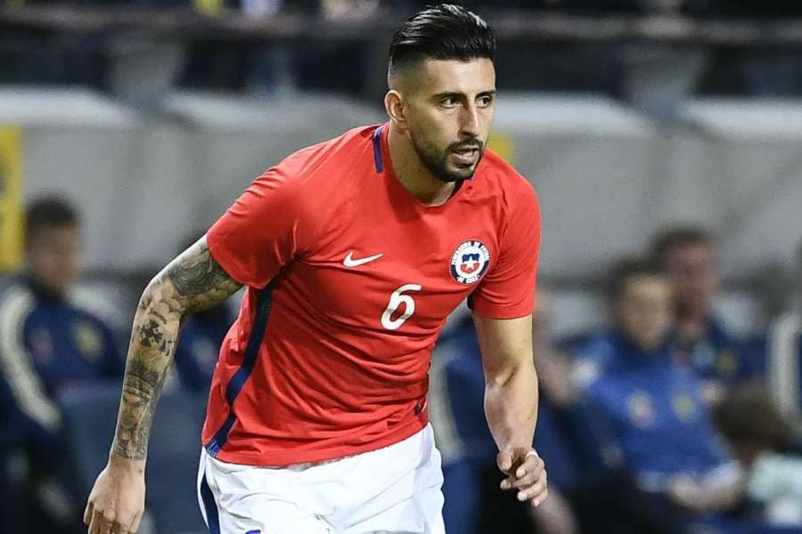 "Vamos a salir a ganar": Guillermo Maripán calienta motores sobre el duelo de La Roja ante Ecuador