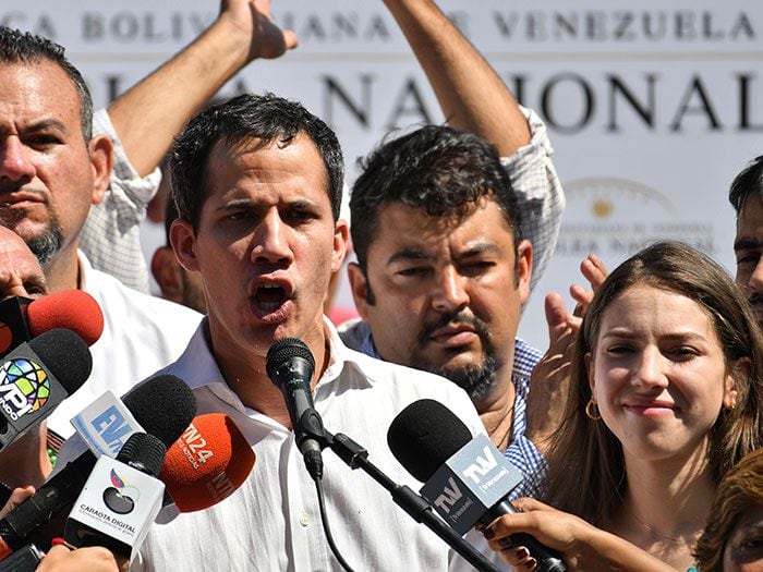 Juan Guaidó designó a representante diplomático de Venezuela en Chile