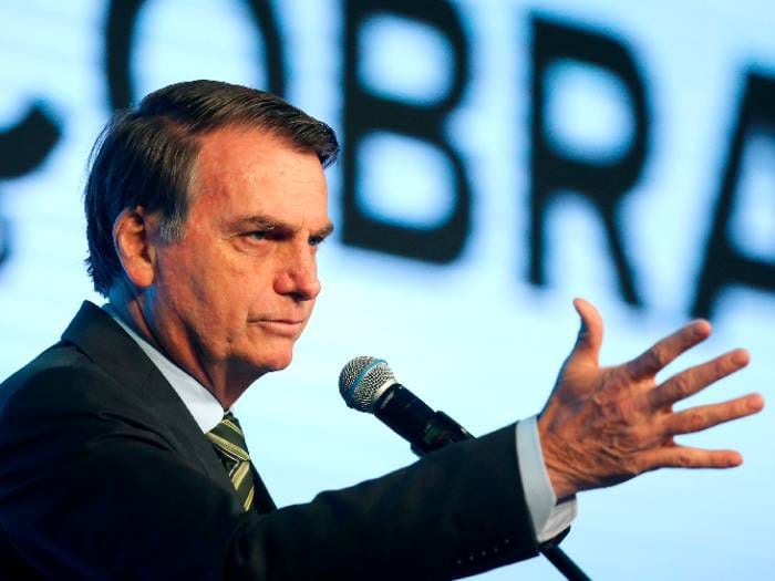 Bolsonaro reconoce que no tiene atribuciones para cerrar las fronteras de Brasil