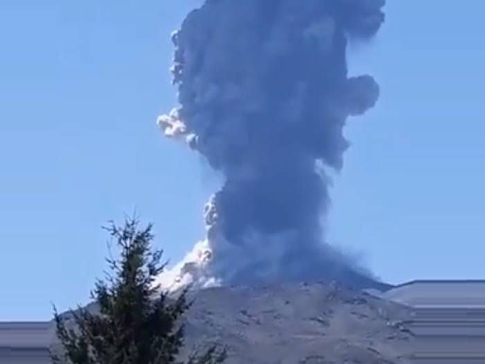 Registran momento exacto de pulso eruptivo en volcán de Chillán