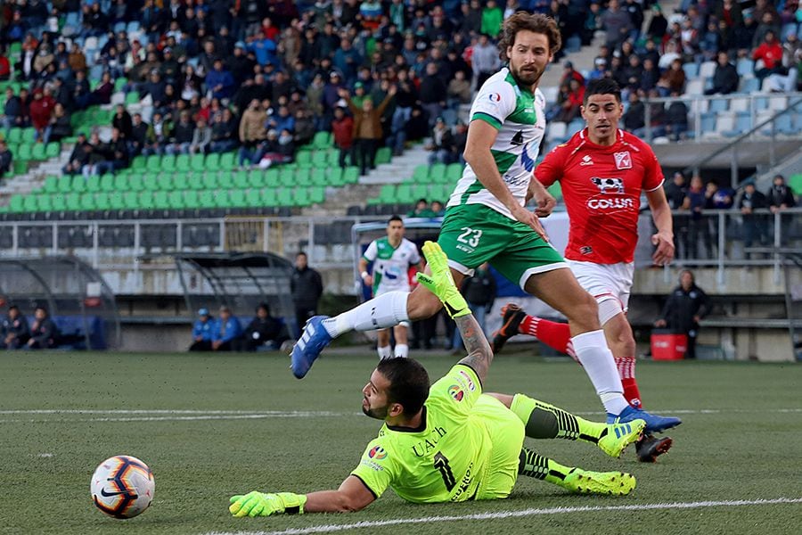 "Salmoneros" se quedan con el primer lugar de la B