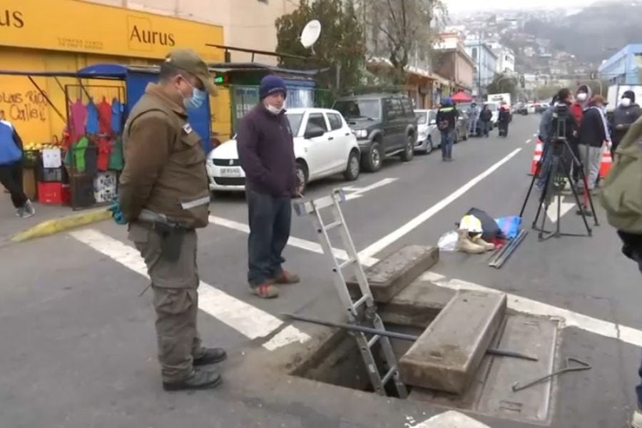 Descubrieron millonario robo a joyería hecho a través de un túnel