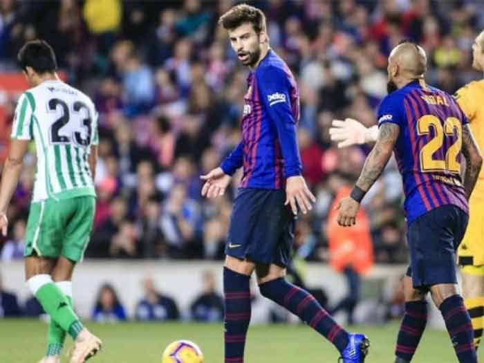 El recado de Piqué a Vidal: "Debe entender que otros también hacen méritos"