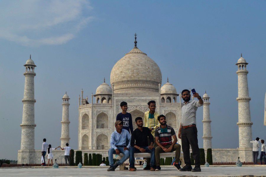 Reabren el Taj Mahal pese al aumento de casos de Covid-19 en India