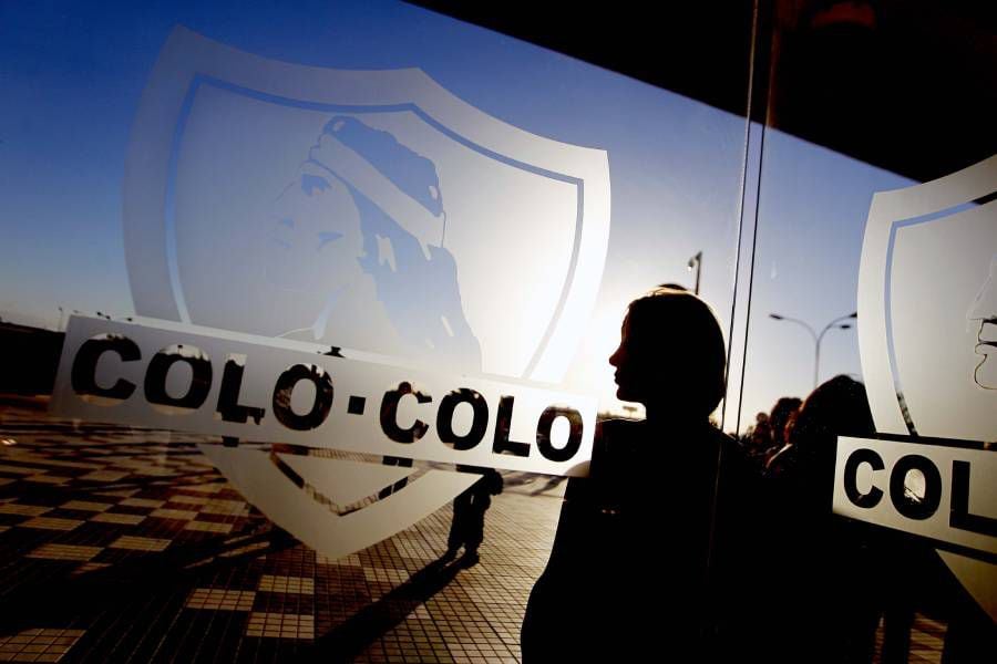 Club Social y Deportivo Colo Colo ayuda con "Fuego de campeón"