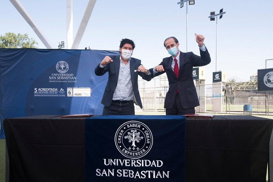 Universidad San Sebastián firma convenio para administrar la Ciudad Deportiva Iván Zamorano