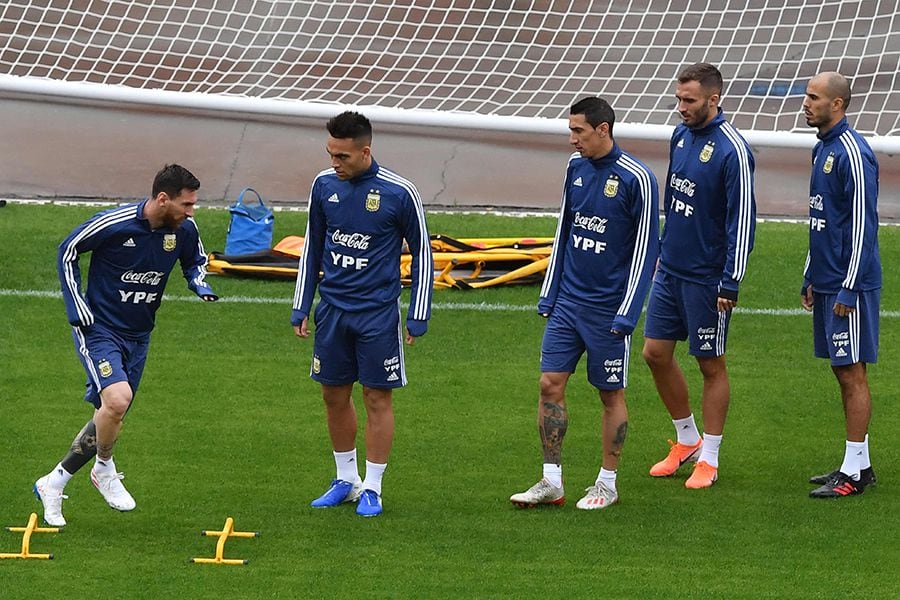 Argentinos lloran más que Magdalena en la previa de la final