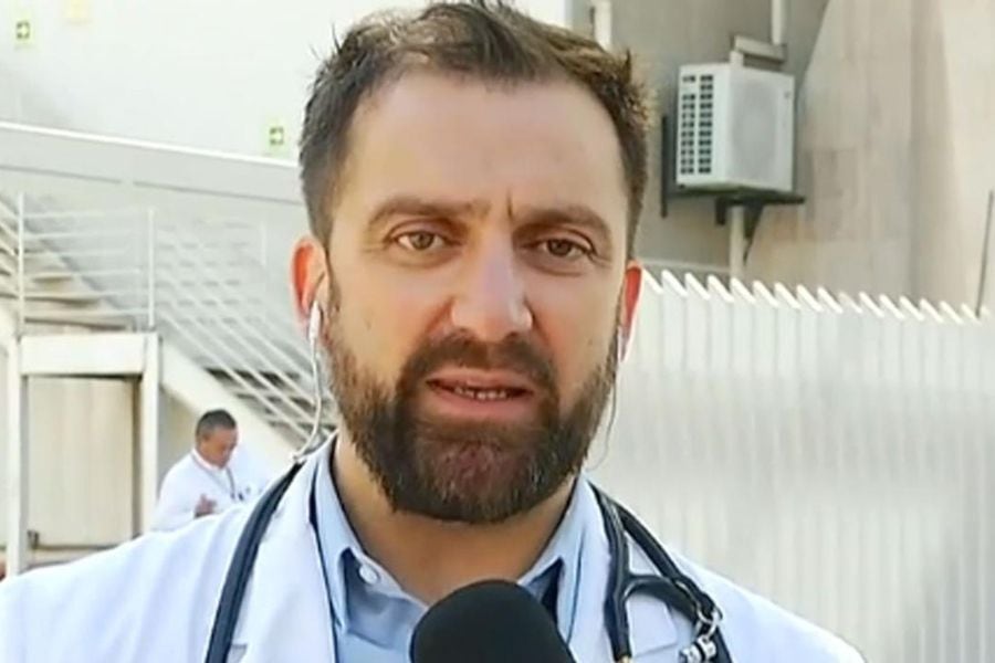 Por variante Delta: doctor Bernucci llama a implementar "cuanto antes" propuesta del Colegio Médico