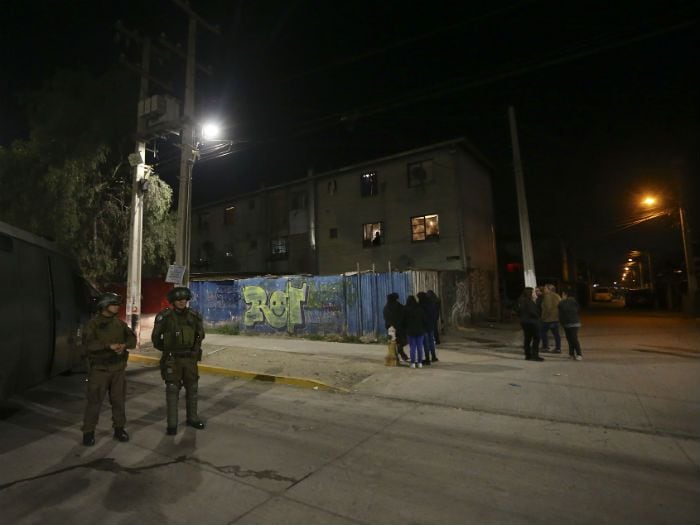 Infernal balacera deja cinco fallecidos en local tragamonedas de Puente Alto