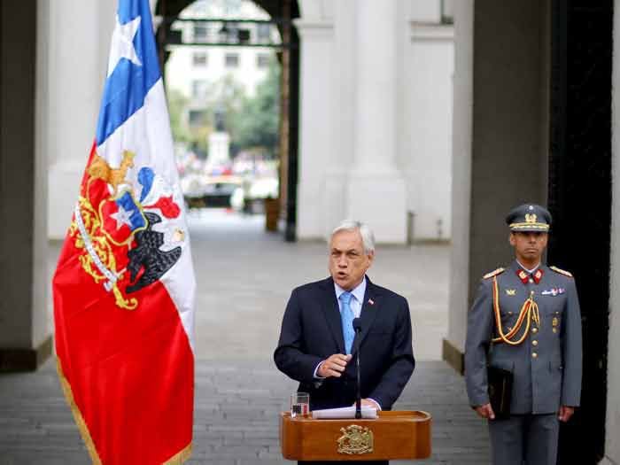 Piñera estima en 195 millones dólares daños por incendios, inundaciones y sismo