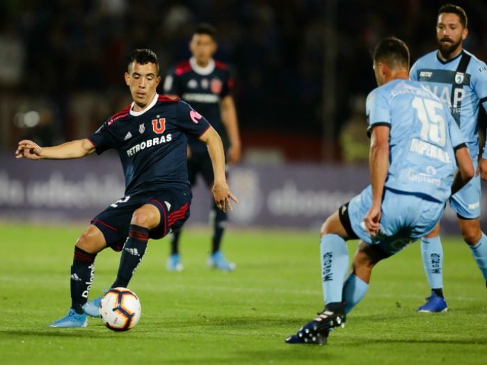 Universidad de Chile venció a Iquique y empieza a zafar de la B