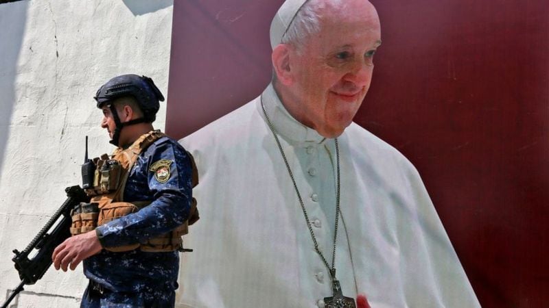 El polémico viaje del papa Francisco a Irak, donde el cristianismo está "peligrosamente cerca de la extinción"