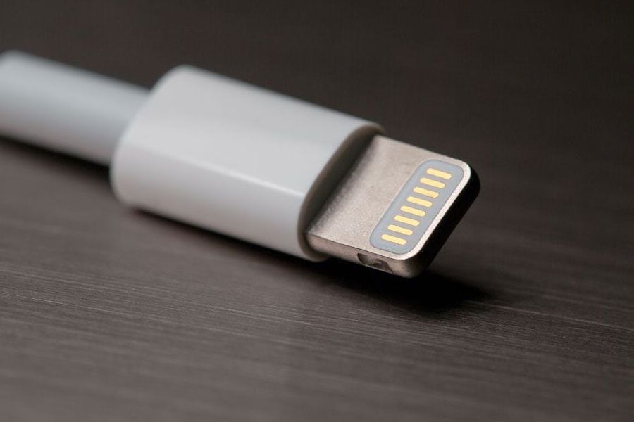 Europa podría obligar a que Apple se deshaga de su puerto Lightning en favor del USB-C