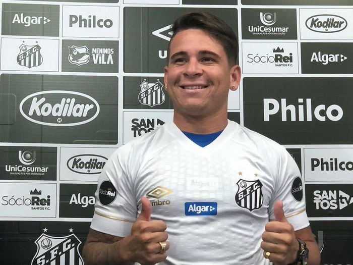 Soteldo se olvida de la "U" y se pone la vara alta con Santos: "Vamos por la Sudamericana"