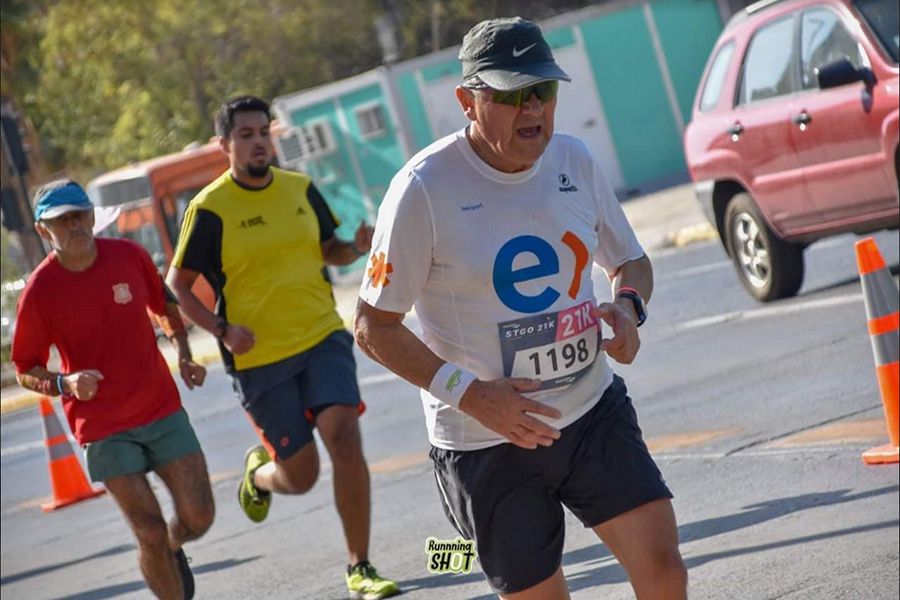 "Tatitas biónicos" saldrán a conquistar el Maratón de Santiago