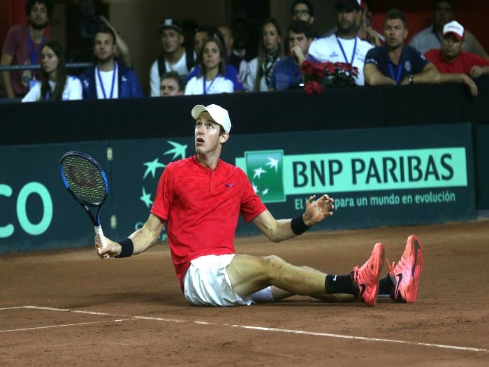 Nico Jarry no pudo ante Juan Pablo Varillas en la qualy de Roland Garros y se aferra a un golpe de suerte para entrar