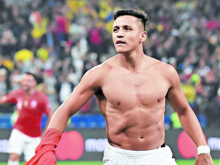 Expertos analizan el cuerpo perfecto de Alexis Sánchez