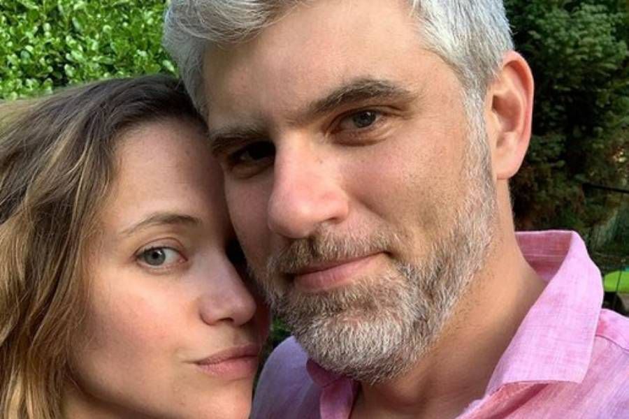 Manuel de Tezanos confirmó que se convertirá en papá: compartió tierna foto junto a su pareja