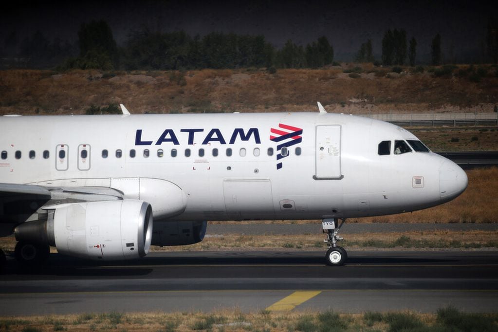Latam inauguró vuelos entre Santiago y Orlando. 