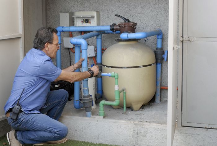 Los datos clave para manejarse con bombas y filtros para la piscina