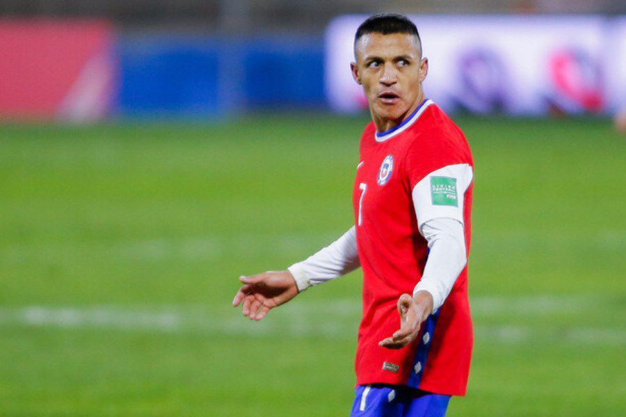 Alexis Sánchez podría jugar Copa América pero correría algunos riegos