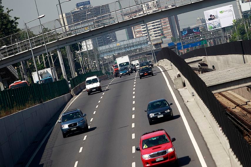 Santiago: uso de autopistas urbanas en octubre superó al de marzo