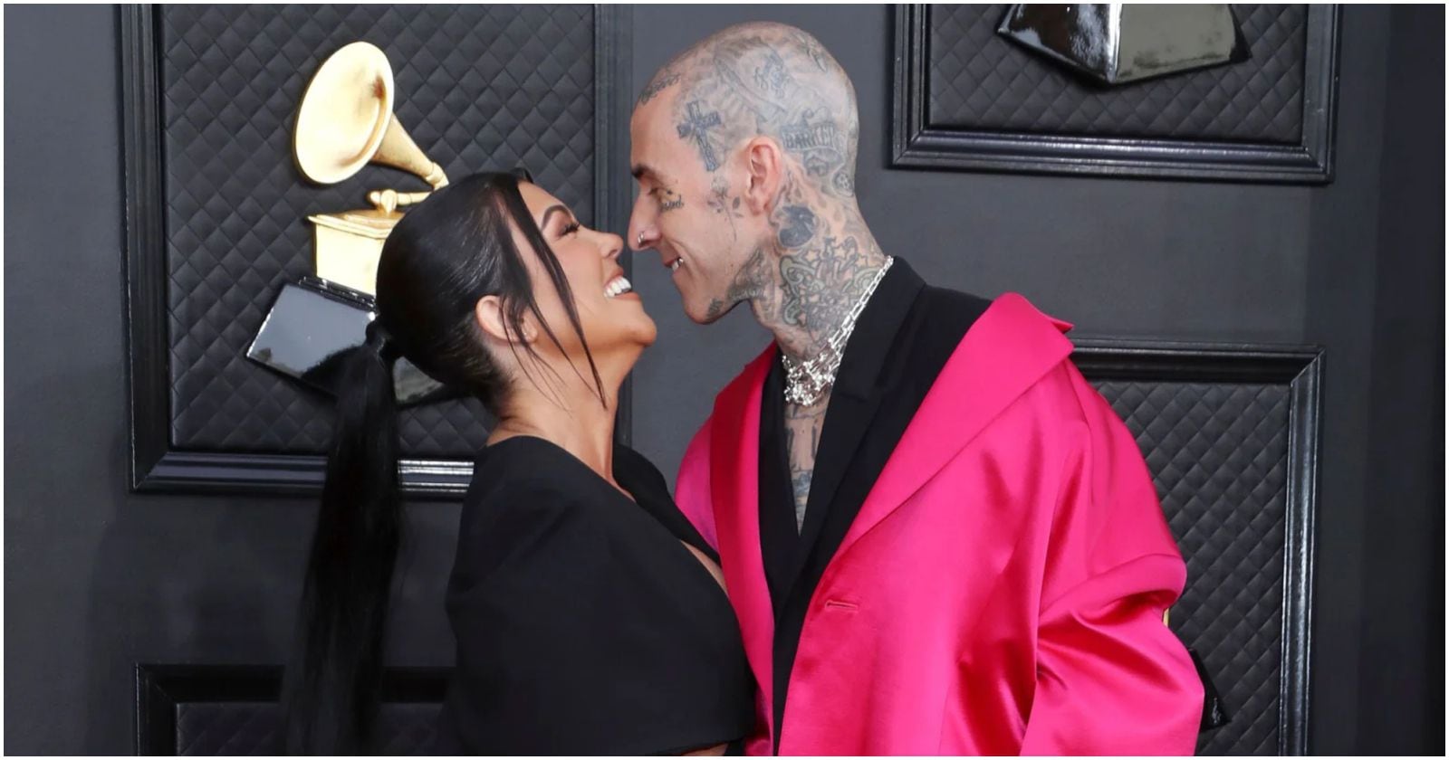 Kourtney Kardashian - Travis Barker