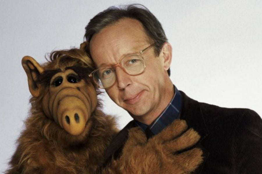 Muere Max Wright, actor que dio vida al "papá" de Alf