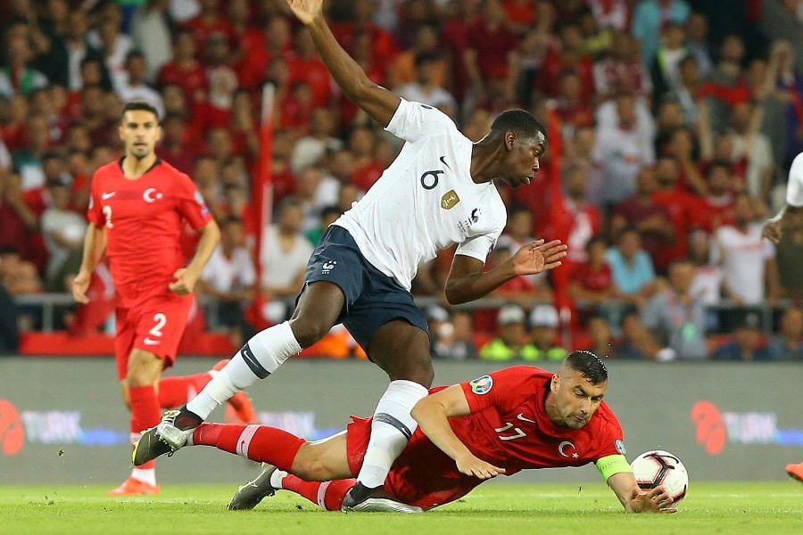 FILE PHOTO: Euro 2020 Qualifier - Group H - Turkey v France