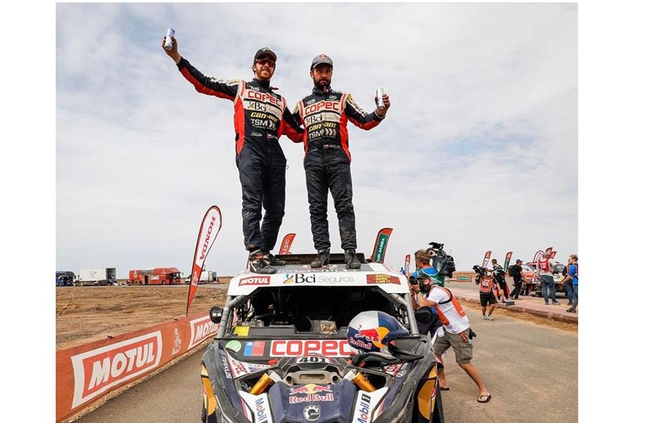 "Chaleco" se convirtió en bicampeón del Dakar