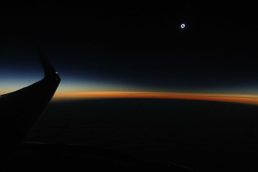 La Cuarta tocó el eclipse con las estrellas