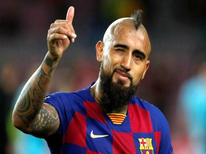 Los "petrodólares" llevarían a Arturo Vidal al Newcastle de Inglaterra