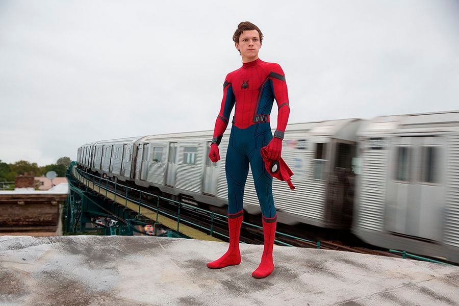 Tom Holland feliz con que Spider-Man siga en el UCM