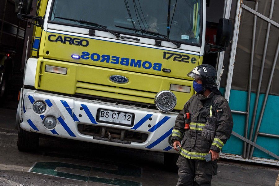 Gobierno y Bomberos logran principio de acuerdo tras recorte presupuestario