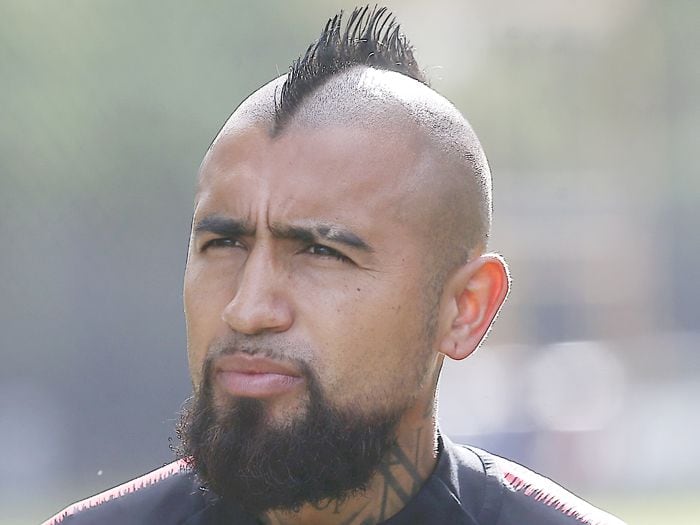 Medios españoles cachudos con Arturo Vidal y su interés de ir a México