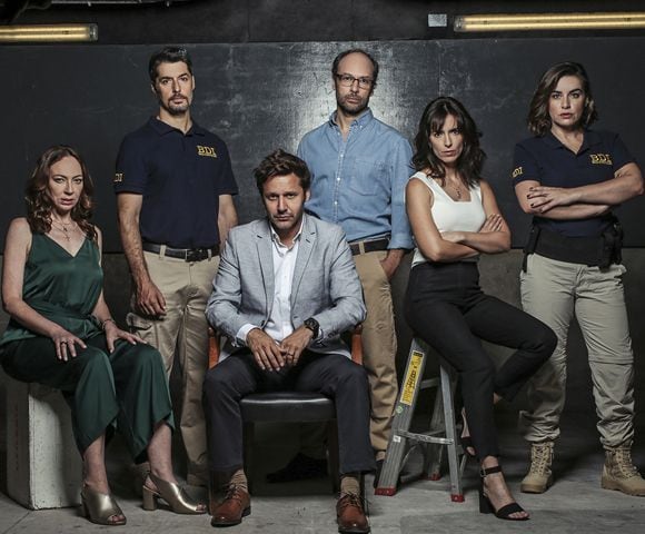 Vuelven Benjamín Vicuña y Paz Bascuñán: se revelan imágenes de Demente, la nueva teleserie nocturna de Mega