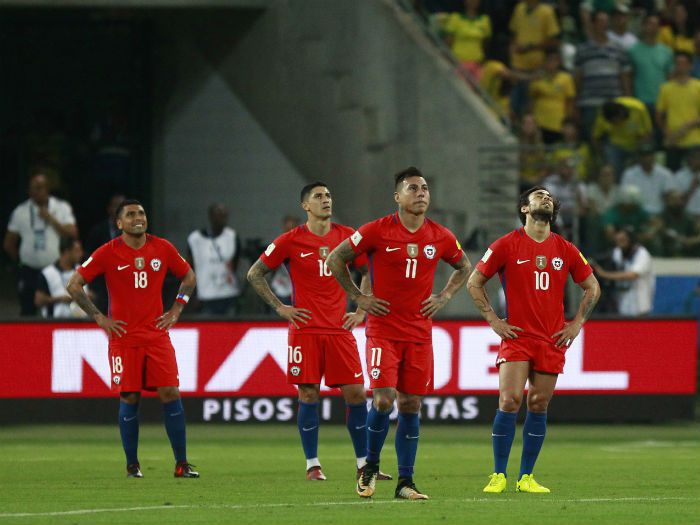 Nada detiene la caída de la Roja en el ranking Fifa