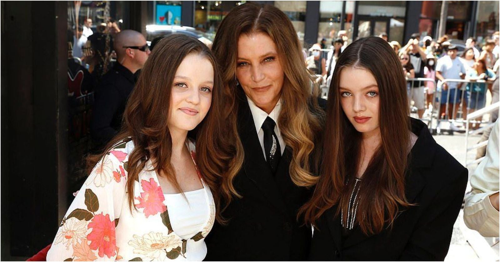 Harper y Finley Lockwood junto a Lisa Marie Presley