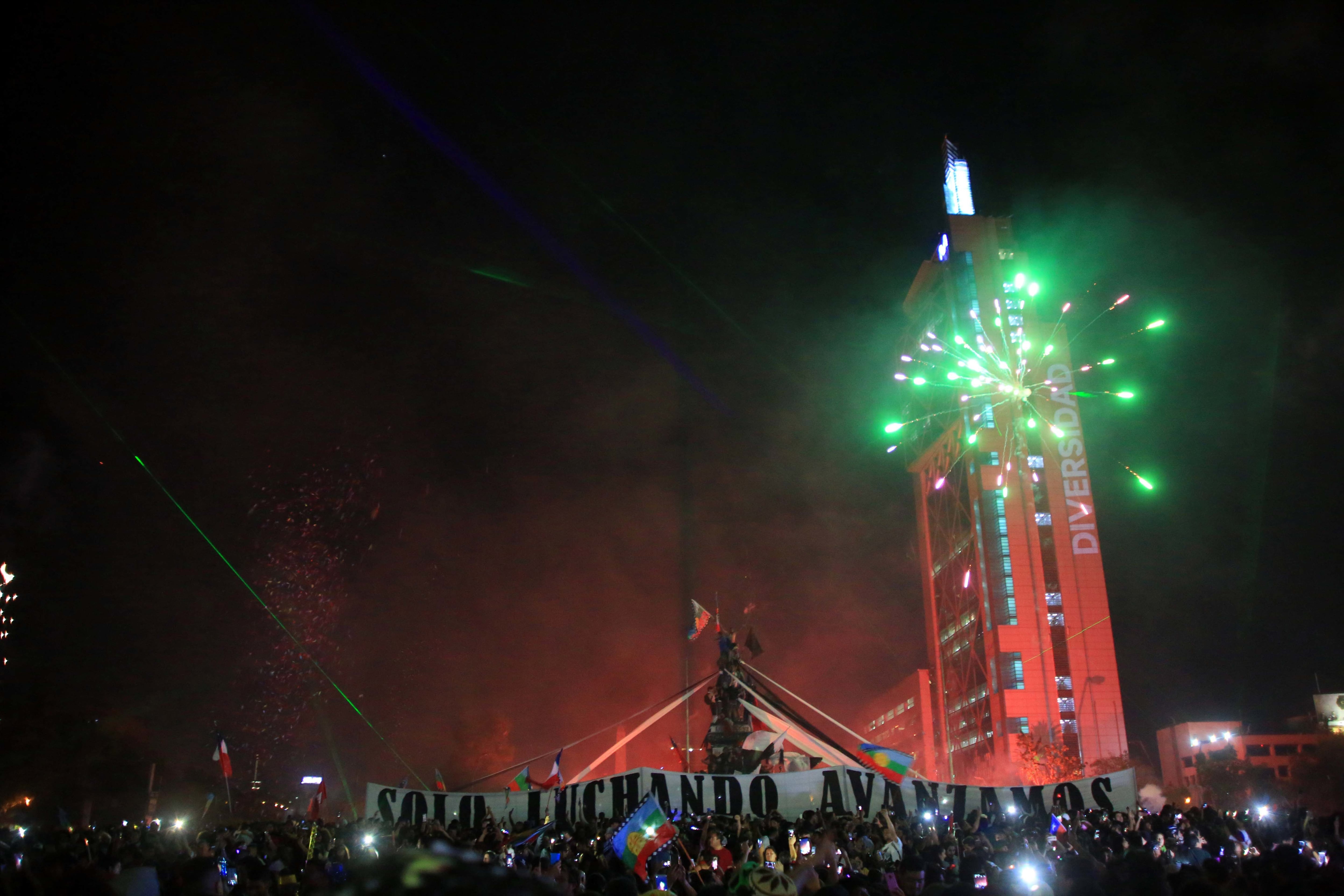 Año Nuevo en llamada Plaza de la Dignidad 