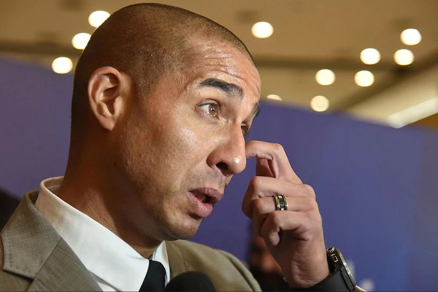 Pillan manejando ebrio a David Trezeguet