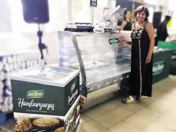 San Jorge y Winter premiaron a almaceneros por elegir sus productos