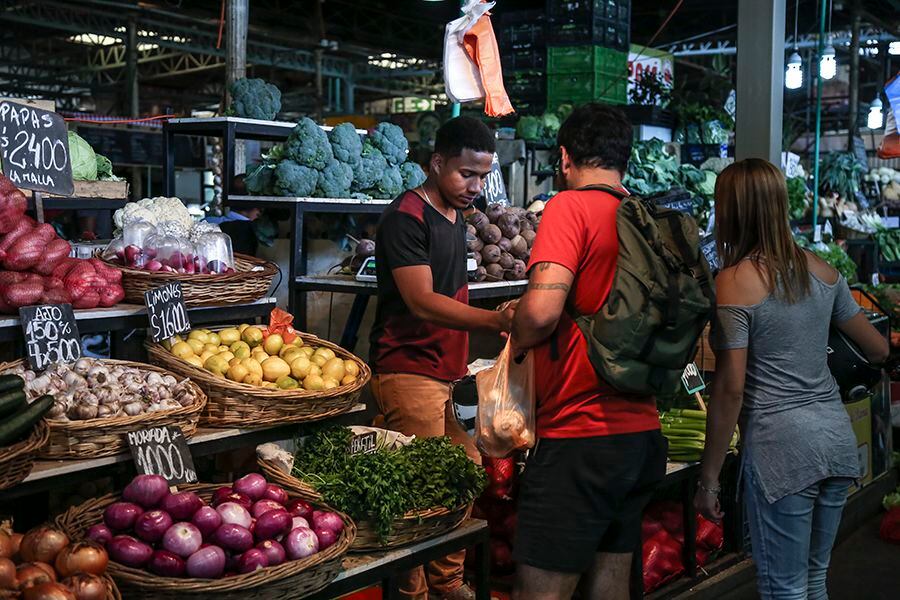 INMIGRANTES, LA VEGA CENTRAL