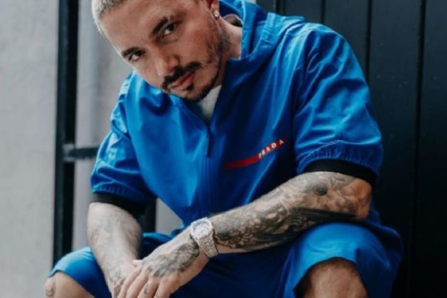 "Se le salió el macho cabrío": comentario de J Balvin a foto en bikini de su novia desata críticas de fans