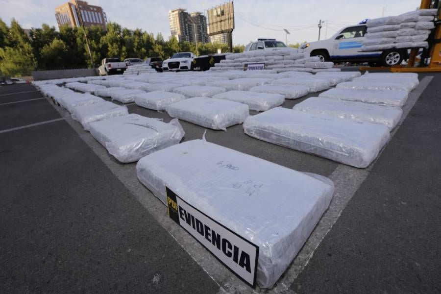 Operación Manzanillo: PDI incauta más de una tonelada de droga proveniente de México