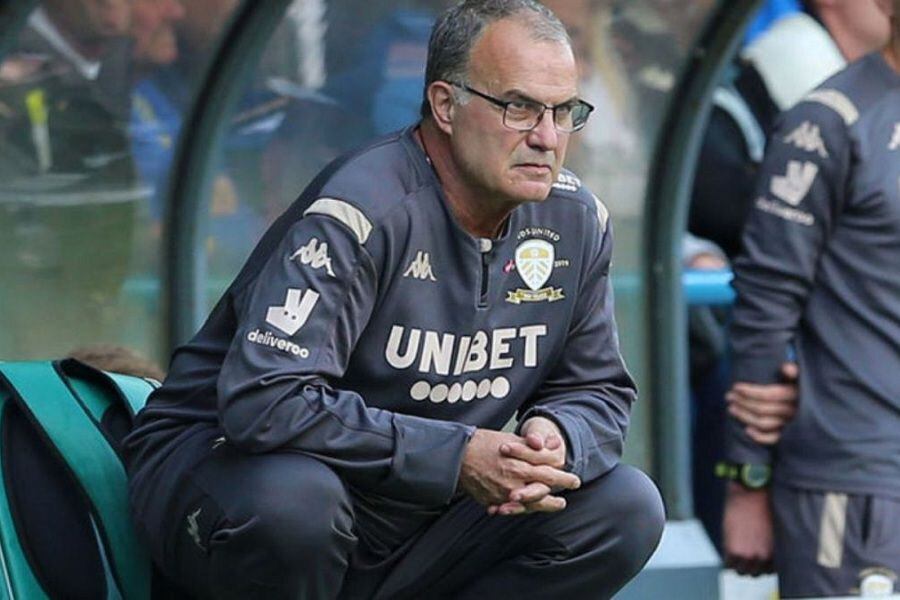 En un electrizante partido, el Leeds de Bielsa cae ante Liverpool en el último minuto