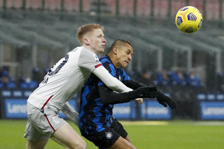 Con Alexis y Vidal como titulares: Inter vence al Bolonia de Gary Medel