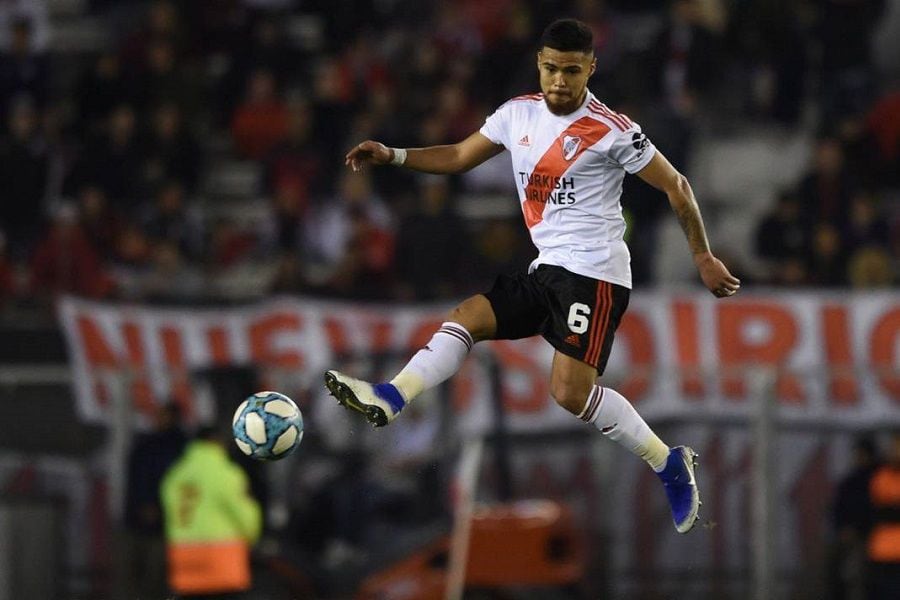 "Para el olvido": despedazan a Paulo Díaz tras derrota de River Plate ante Vélez