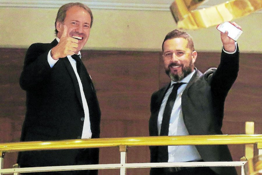 Vargas y Goldberg llegan como salvadores de la "U"