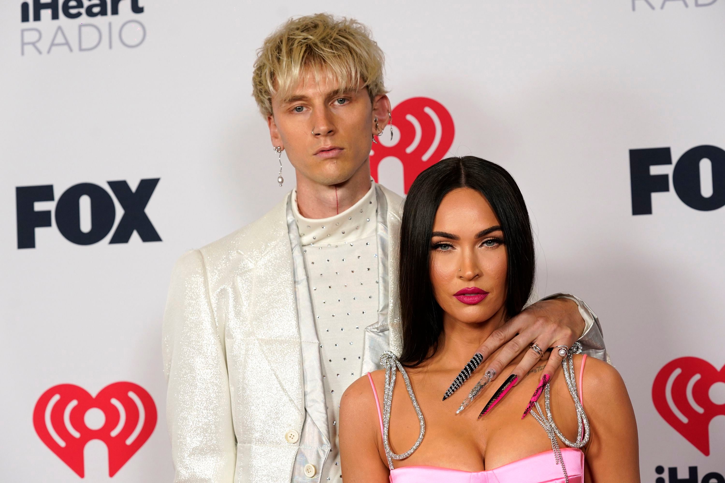 Megan Fox, Machine Gun Kelly, MGK