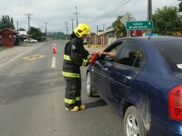 Bomberos guardan la alcancía y se convierten en "profesionales"